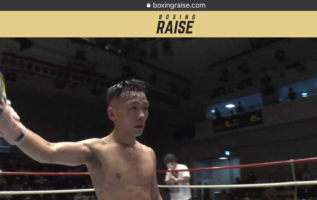 6月23日東京後楽園ホールで開催された日本バンタム級タイトル戦、王者 澤田京介vs堤聖也、試合結果は、2回にダウンを奪いペースを掴んだ堤聖也が8回8回47秒TKO勝ちを収めて王座獲得に成功した。